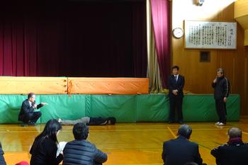 学習会の様子　写真３