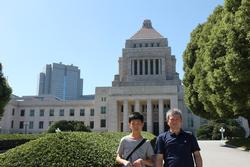 生徒写真　国会議事堂前